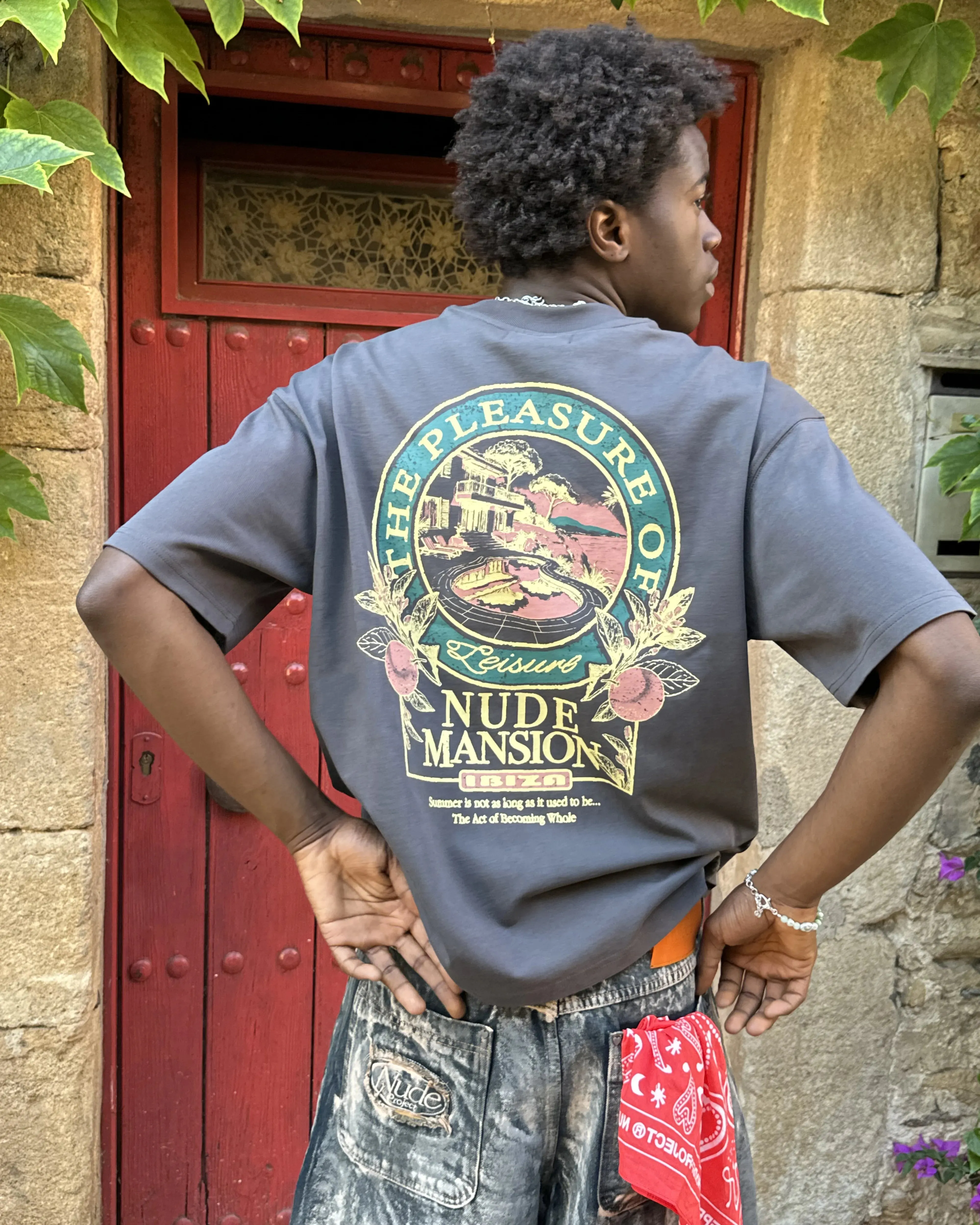 Mansion Tee Ash Urban Style All-Weather Wear