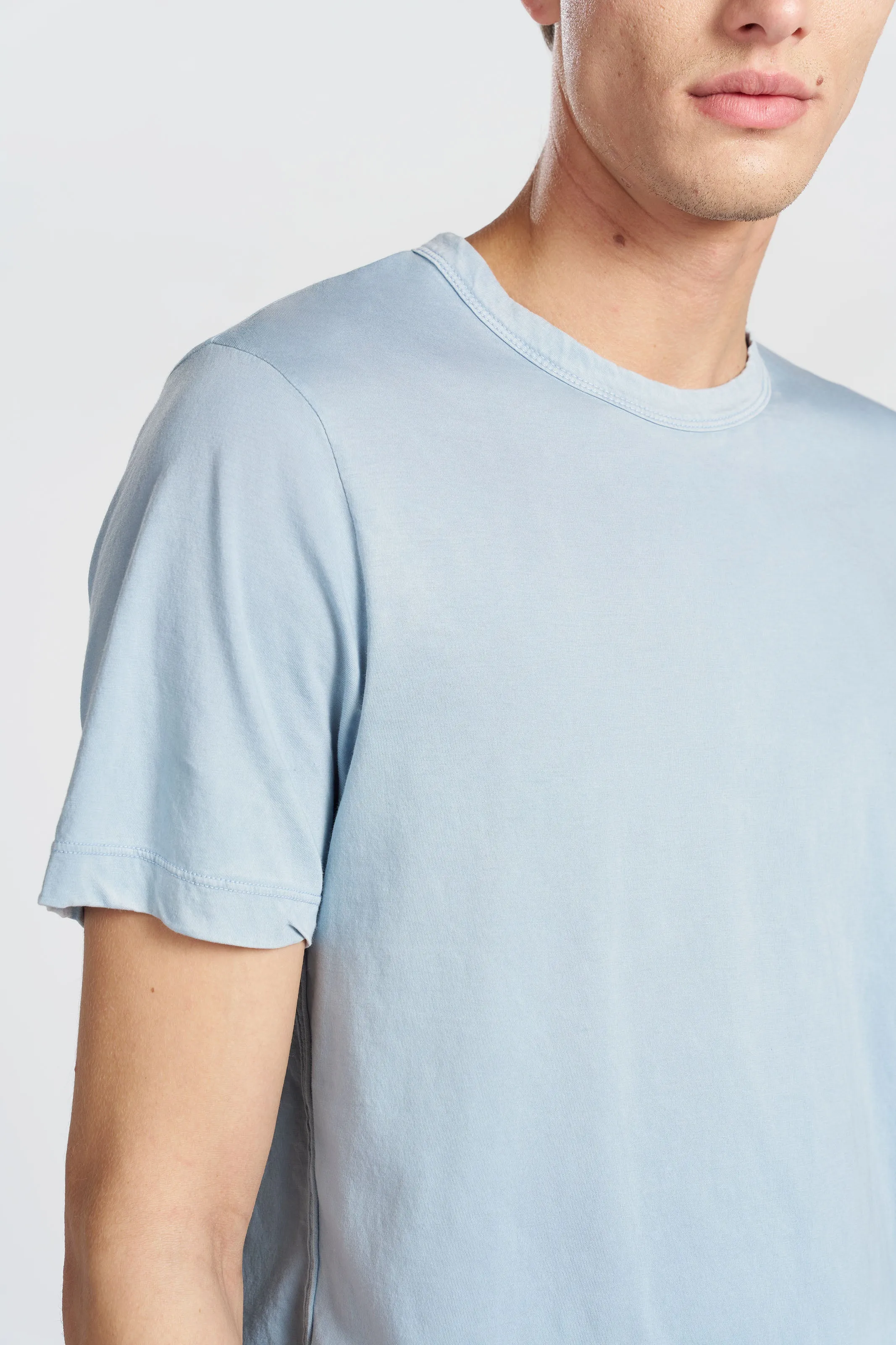 Comfortable Look Classic Crewneck Tee