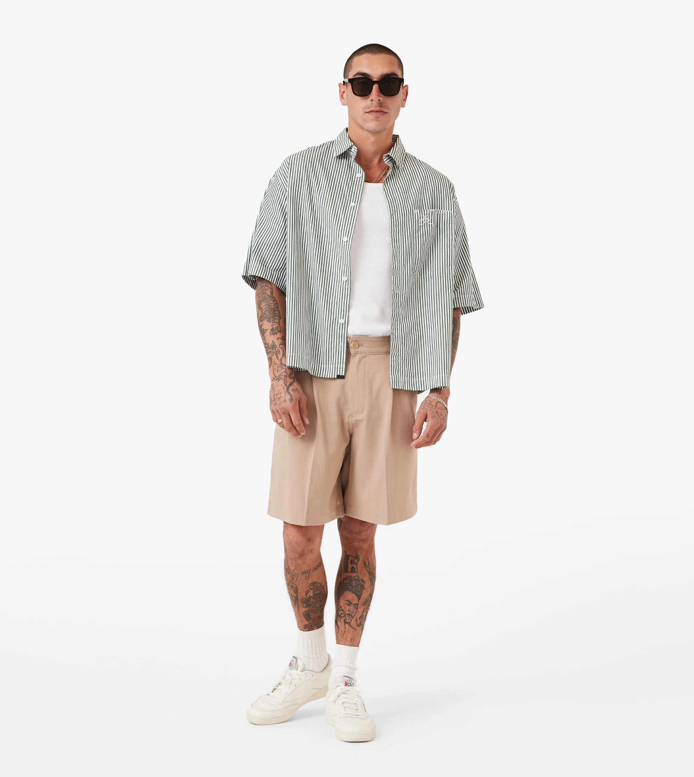 Herringbone Flow Short Beige Comfy Cut