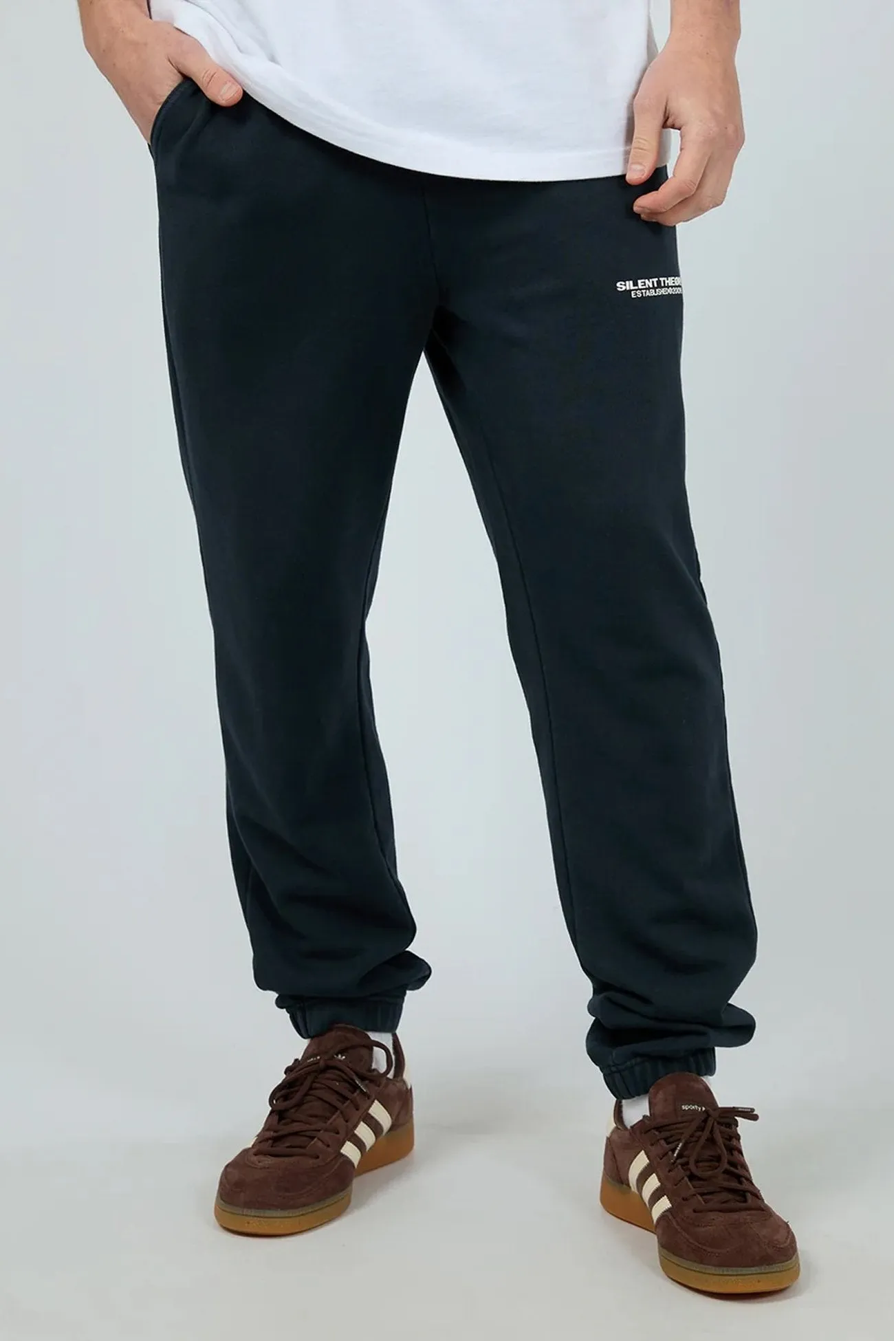 Essential Theory Track Pant Navy UVProtection tech fabric