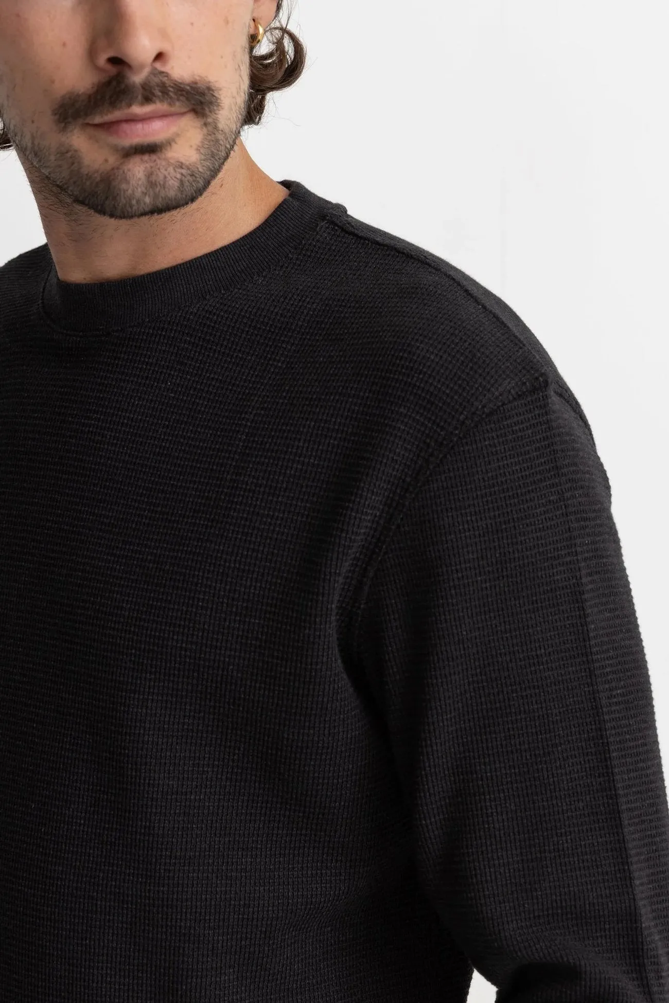 Classic Waffle Knit Vintage Black Smart Fit Earth Fit