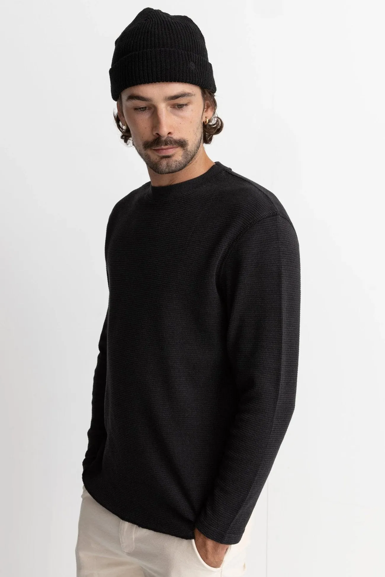 Classic Waffle Knit Vintage Black LayeredPaneling Energy Mood