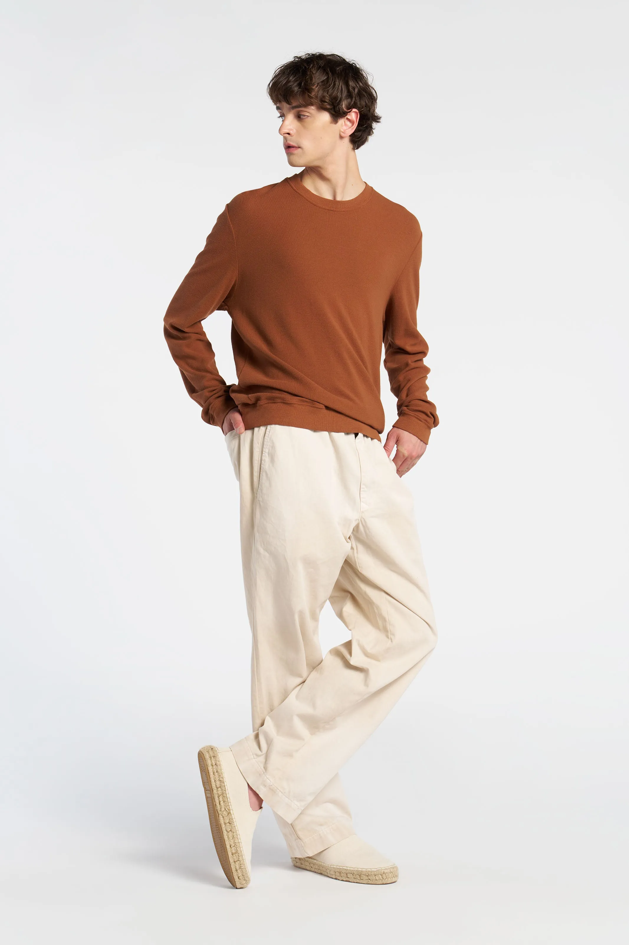 MoistureWicking Technology loose but not baggy Hendrix Thermal