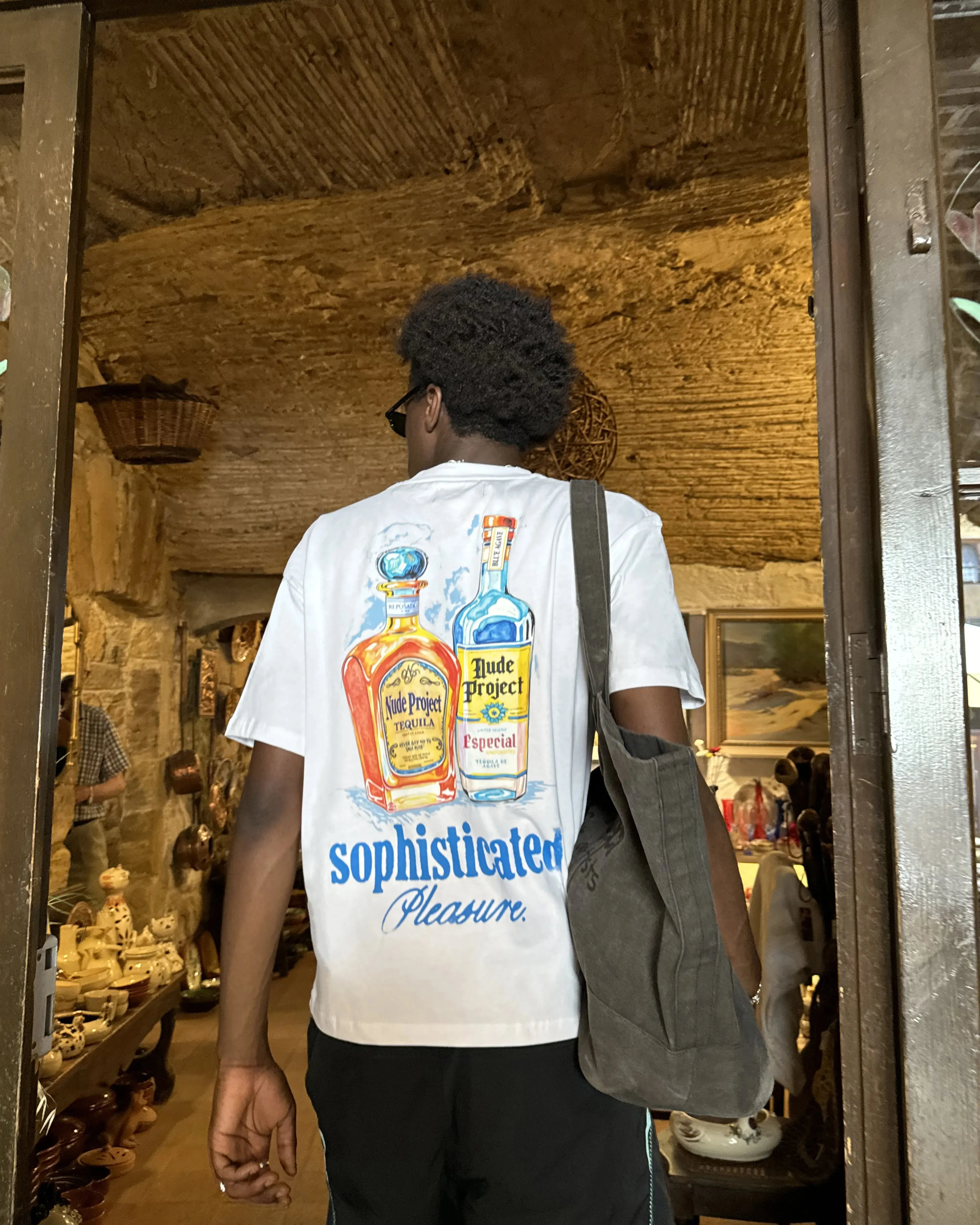 Pleasures Tee White Printed design Chic and Cozy