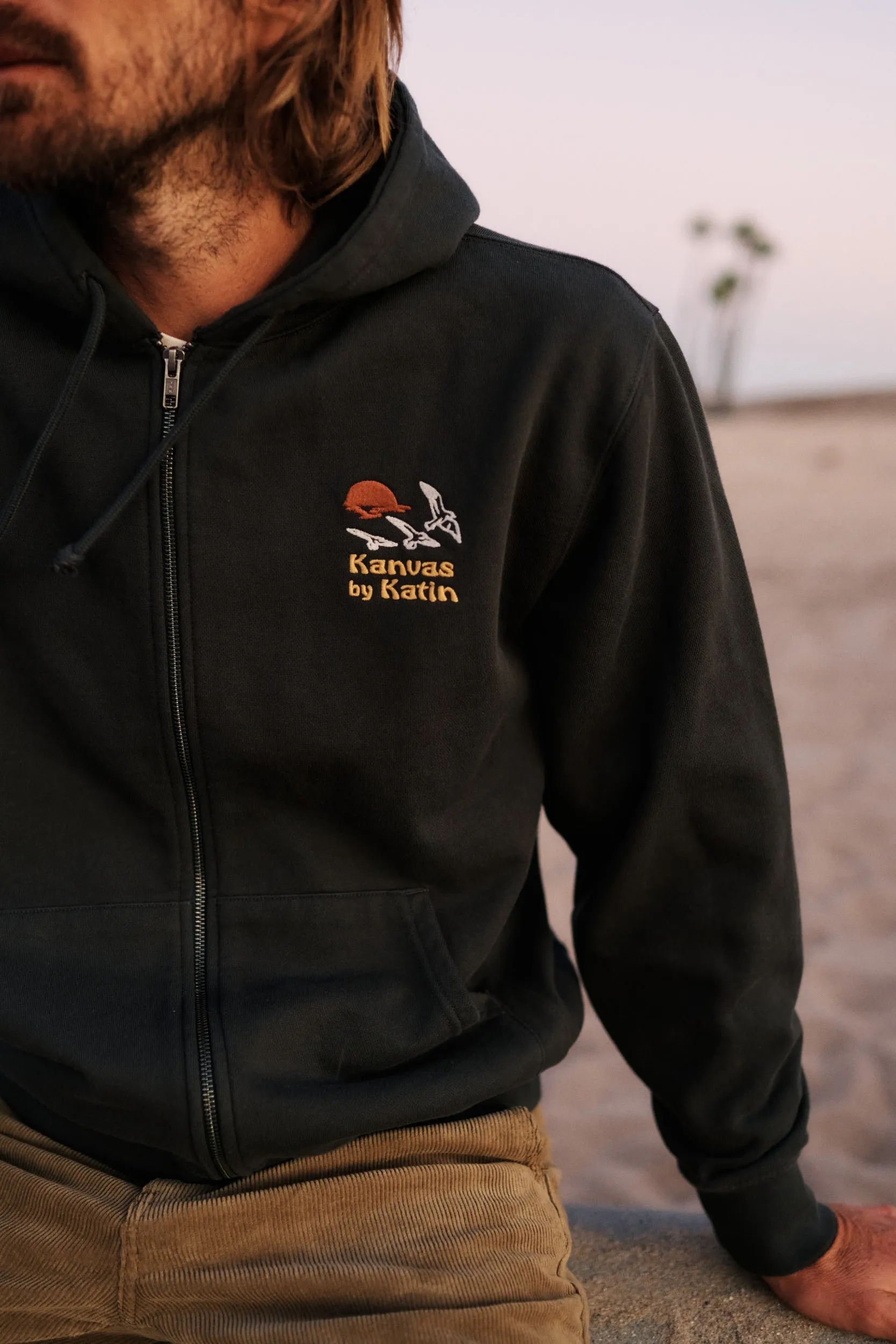 SUNSET EMBROIDERED ZIP HOODIE men