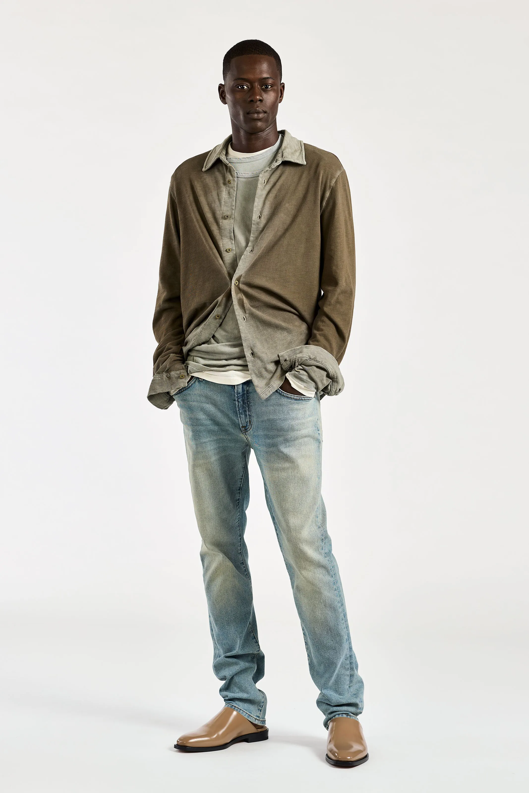 Soft and Light Street Comfort Style Presley Buttondown