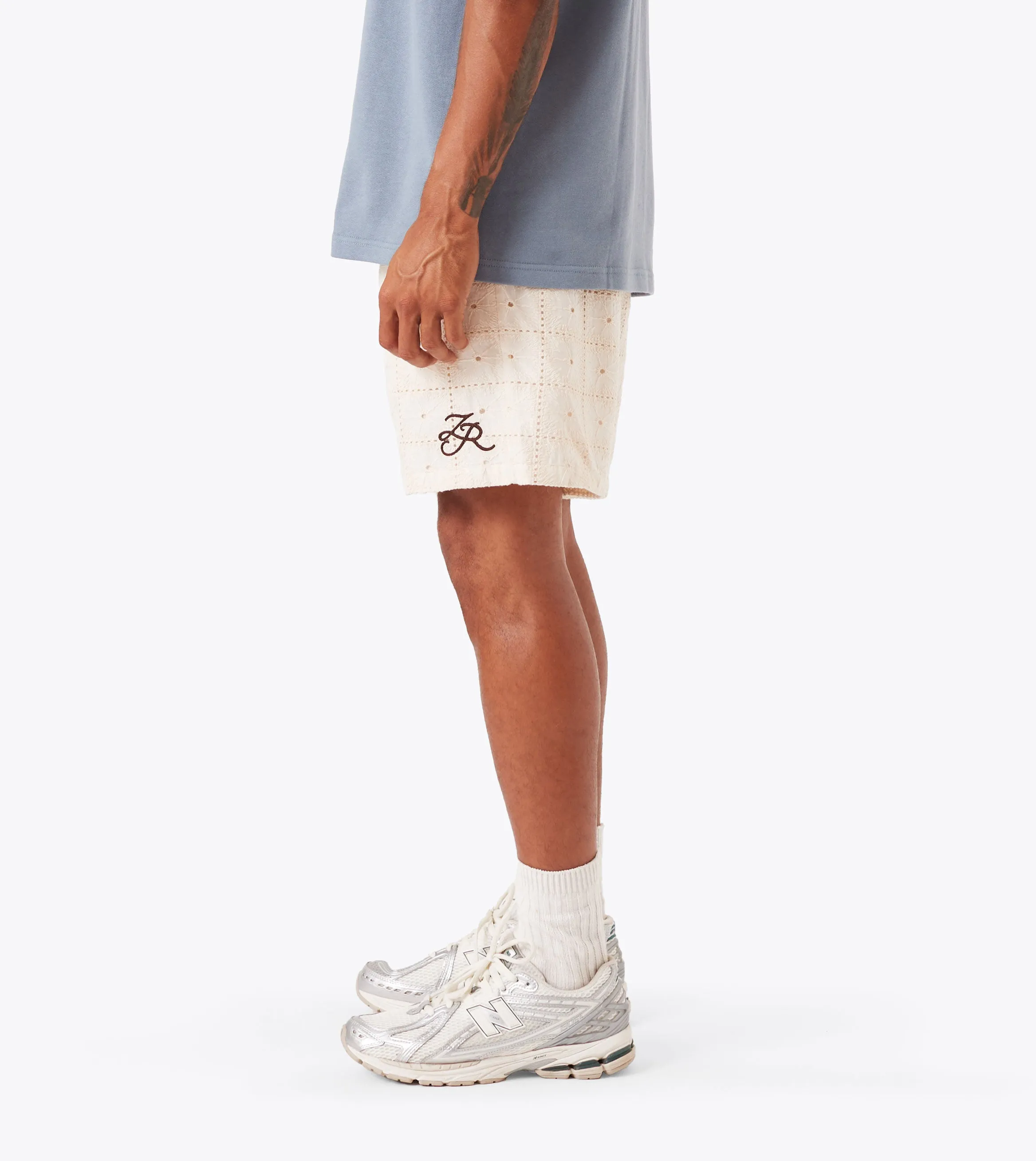 No Ride Up Lace Vacay Short Vintage White