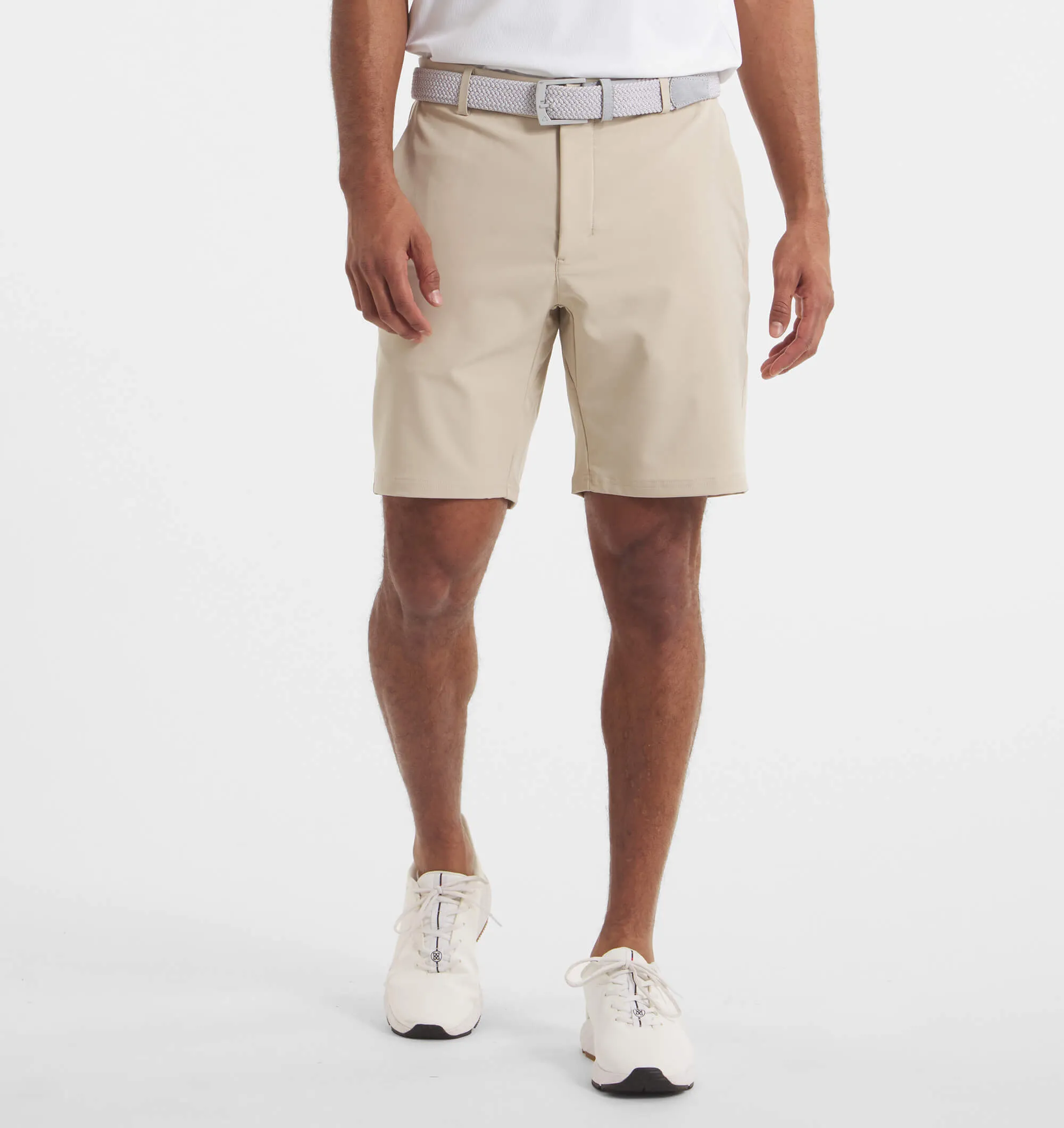 UNRL Stratford Short [8.5"] TaperedLeg Casual Layer Fit