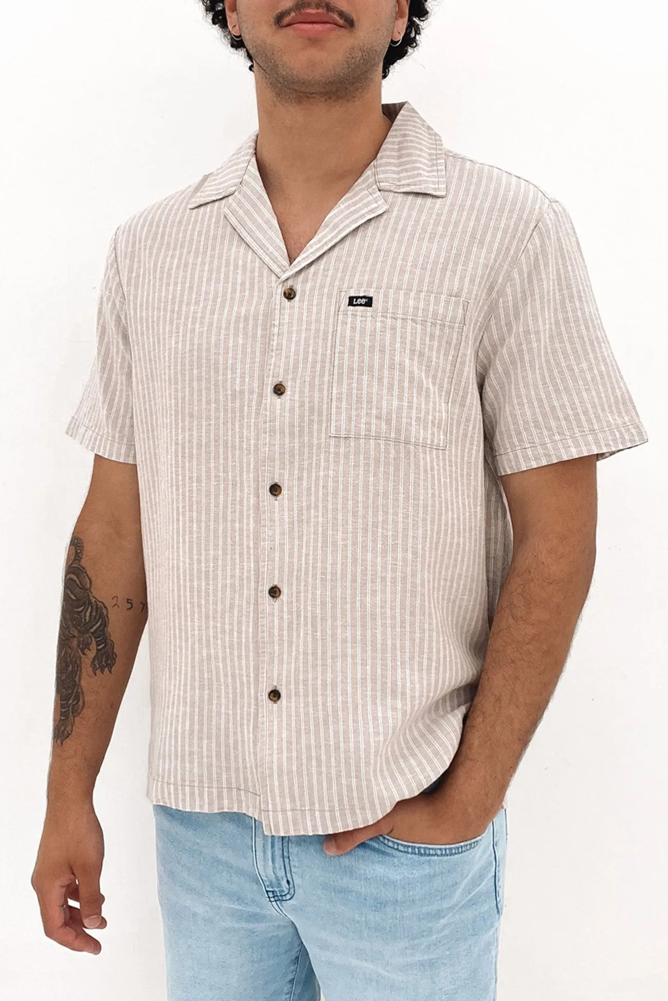 Lee Holiday Shirt Sand Stripe Effortless Wearable Versatile Fashion