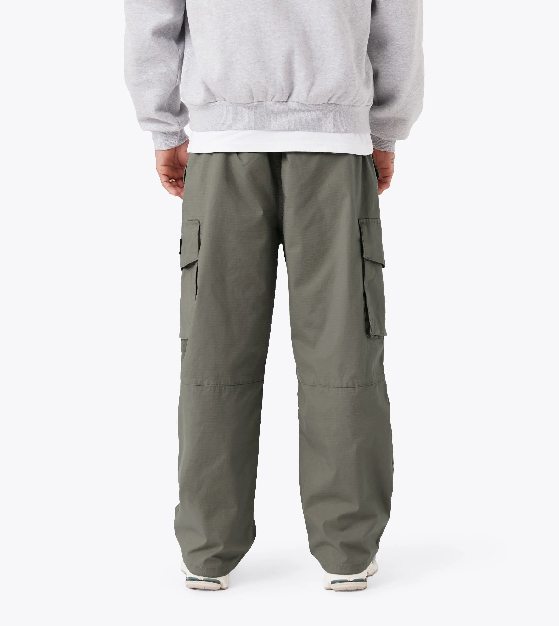 Parachute Pant Olive Dark wash