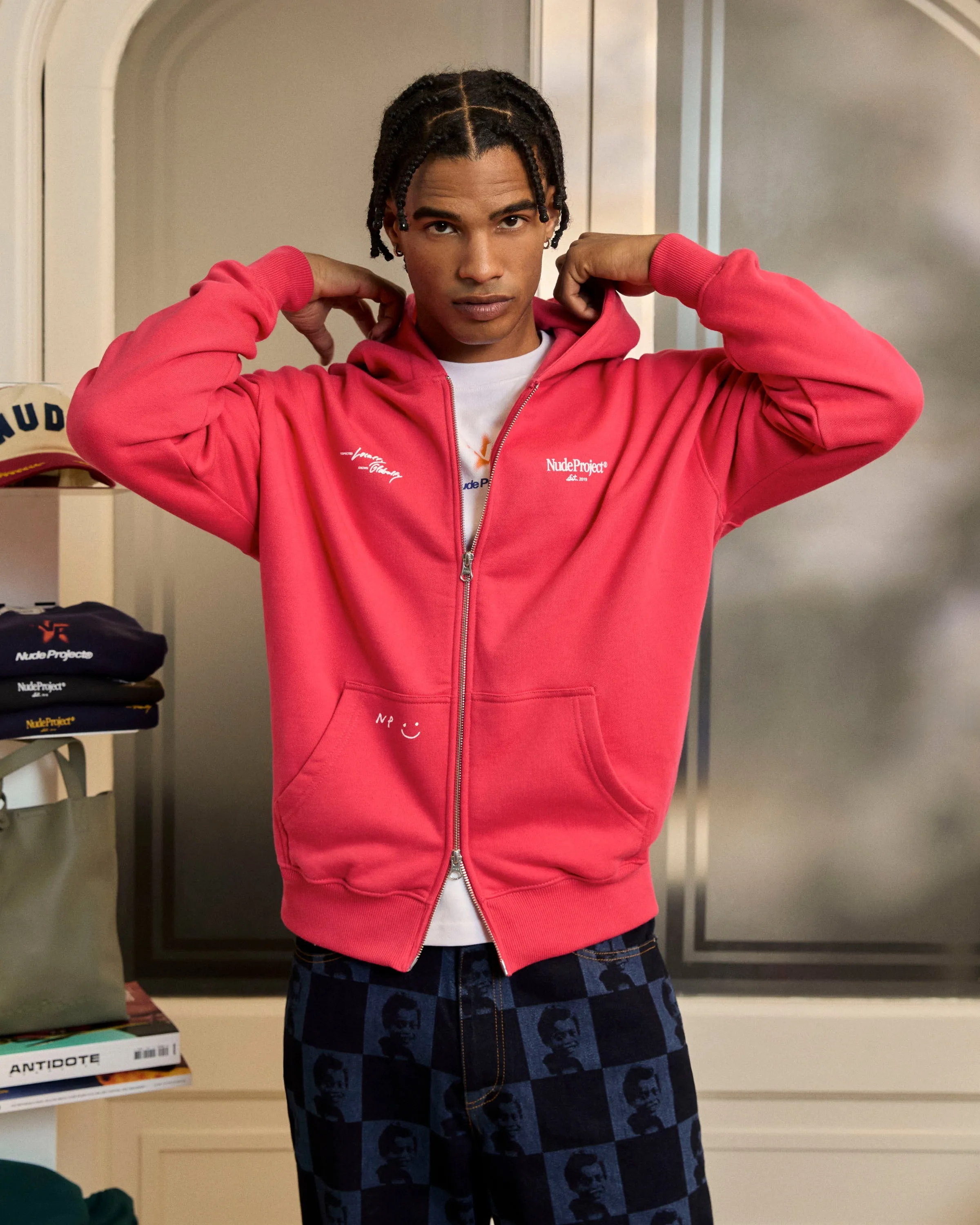 Global Soon Zip-Up Hoodie Raspberry Soft Texture Classic Fit