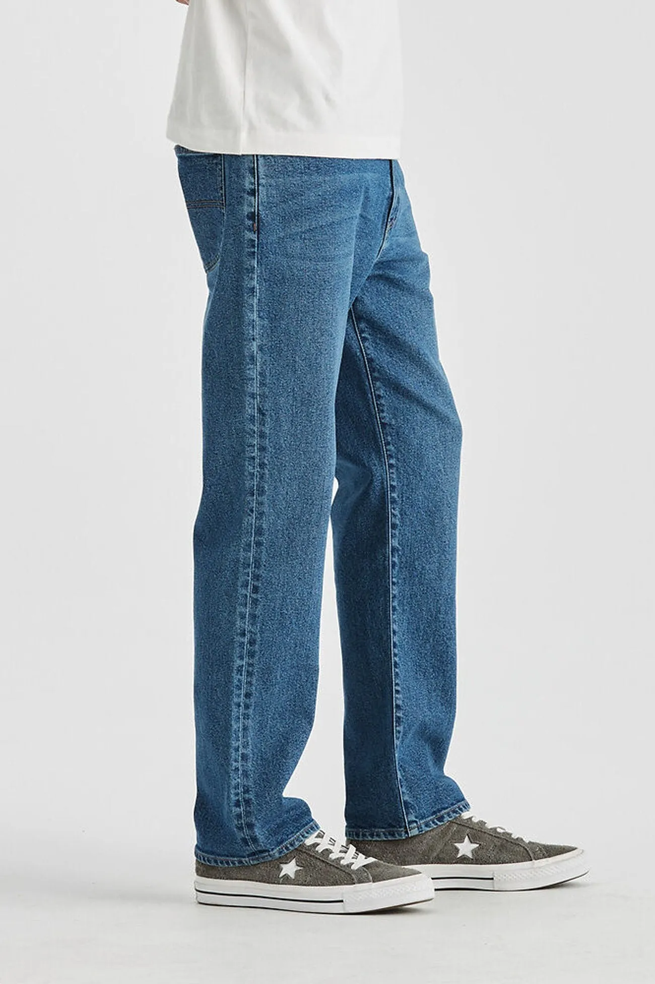 R4 Comfort Straight Jean Best Of Blue Stretch Road Trip Brunch Outfit