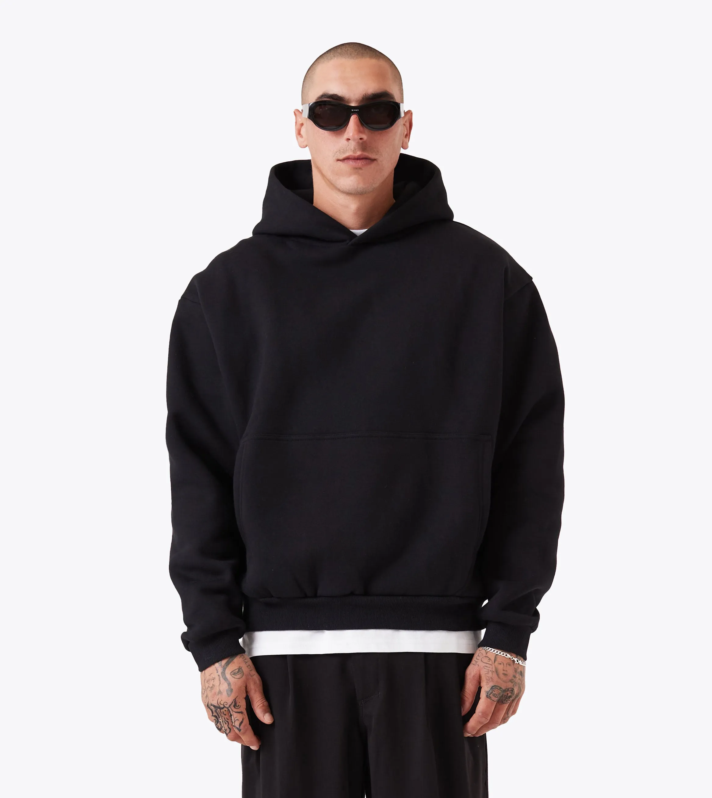 Box Hood Black product pearl elegance