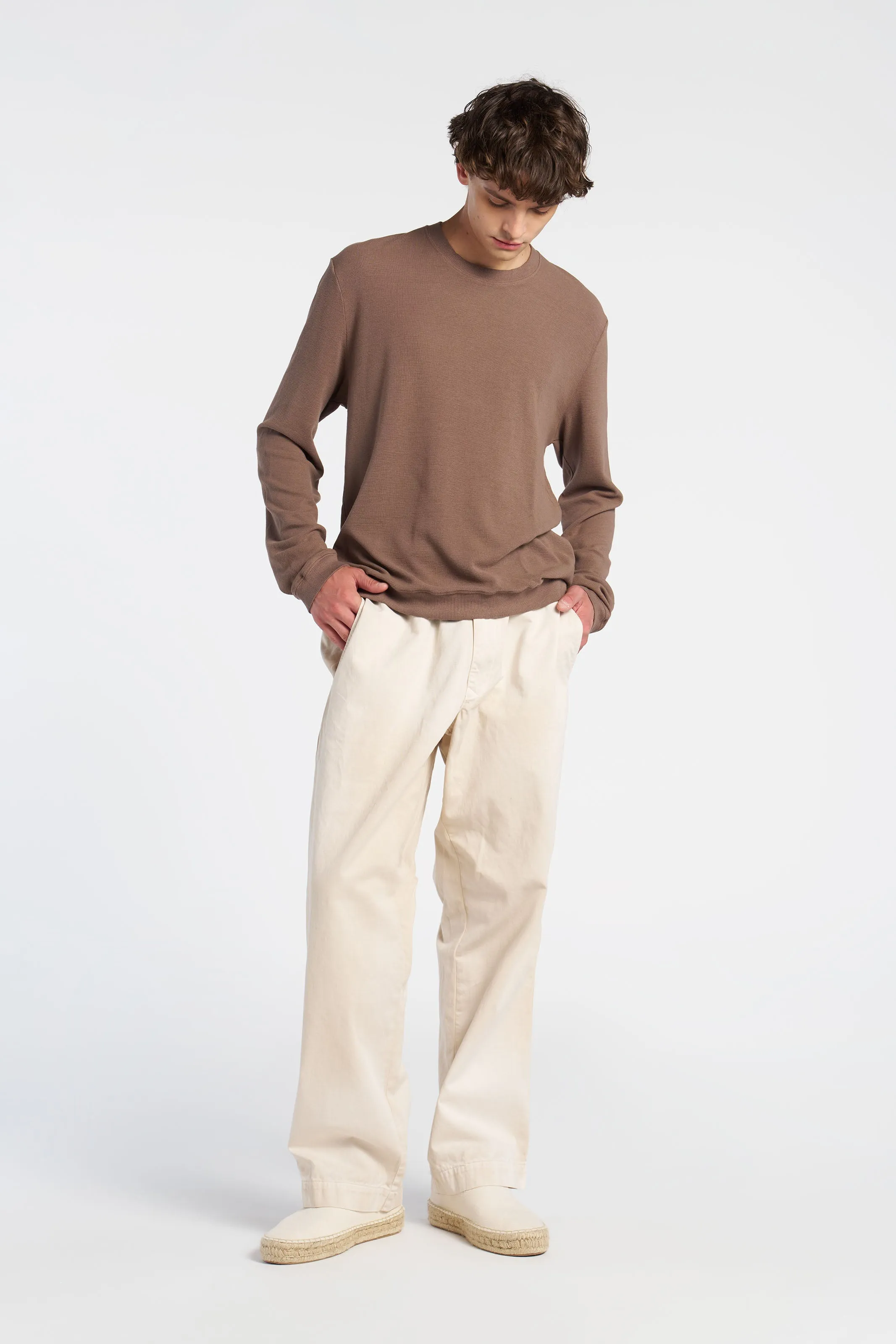 Simple and Comfortable TaglessCollar Hendrix Thermal