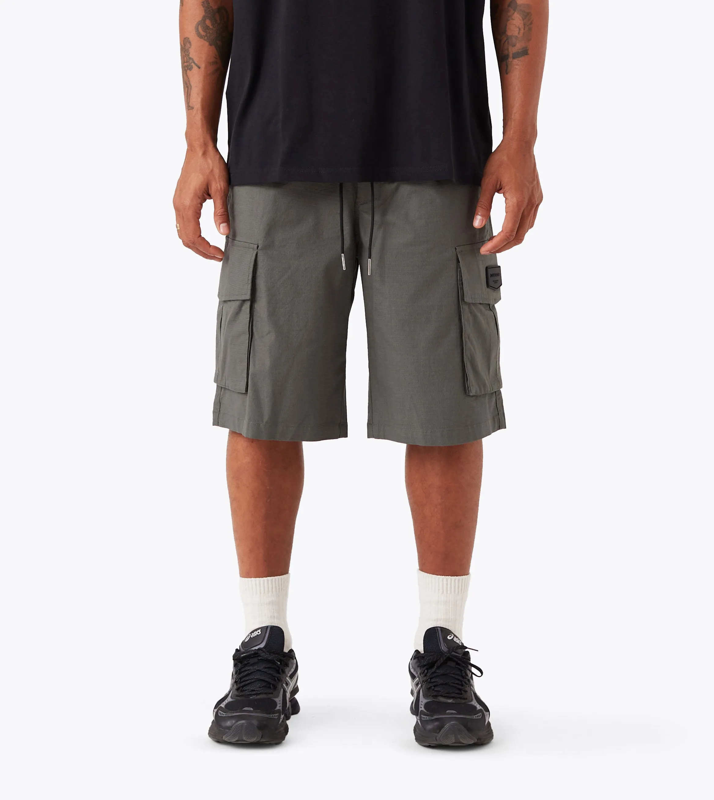 Parachute Short Olive Everyday Comfort