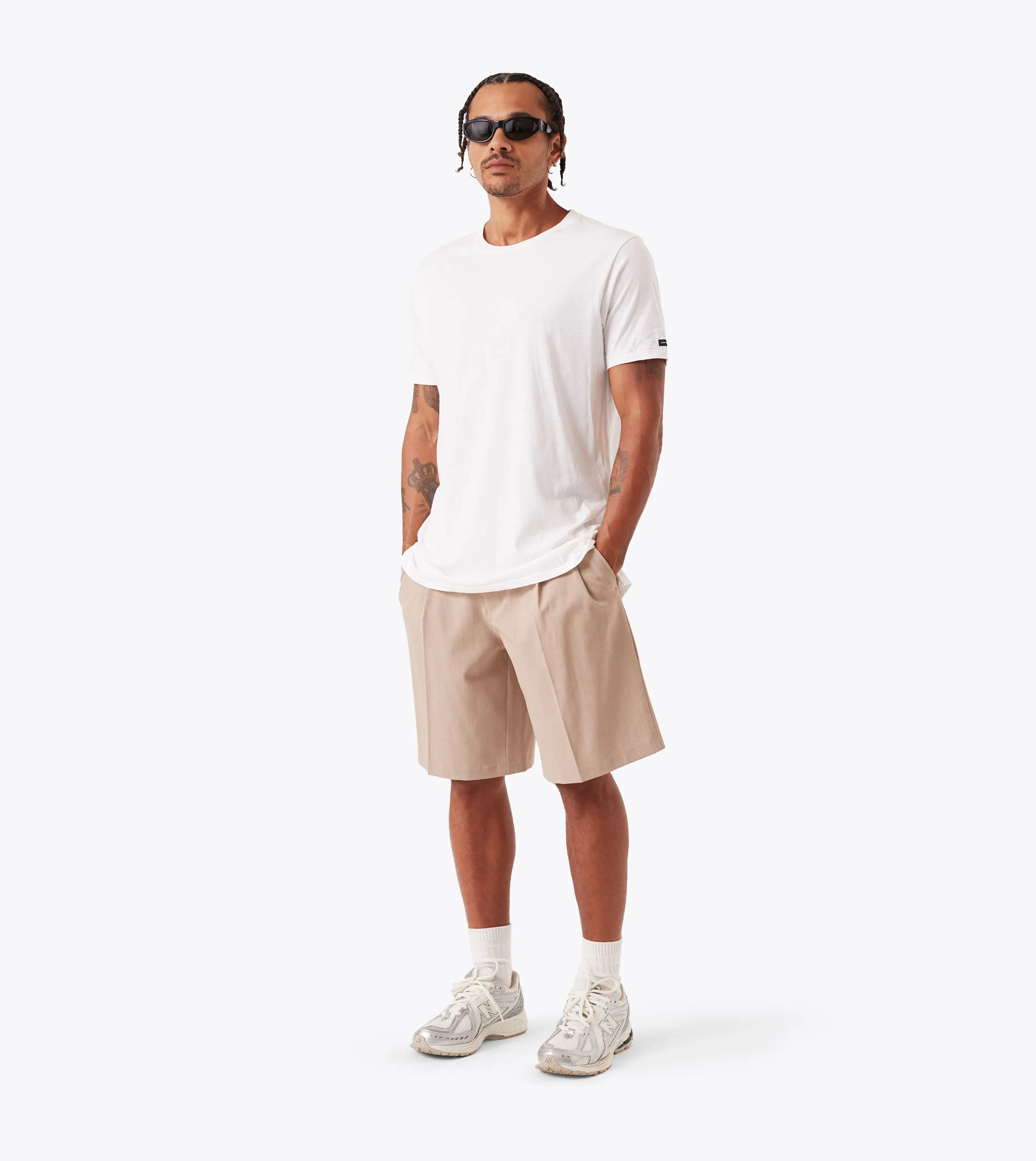 Flintlock Tee Vintage White LayeredSleeveConstruction Street Trend Look