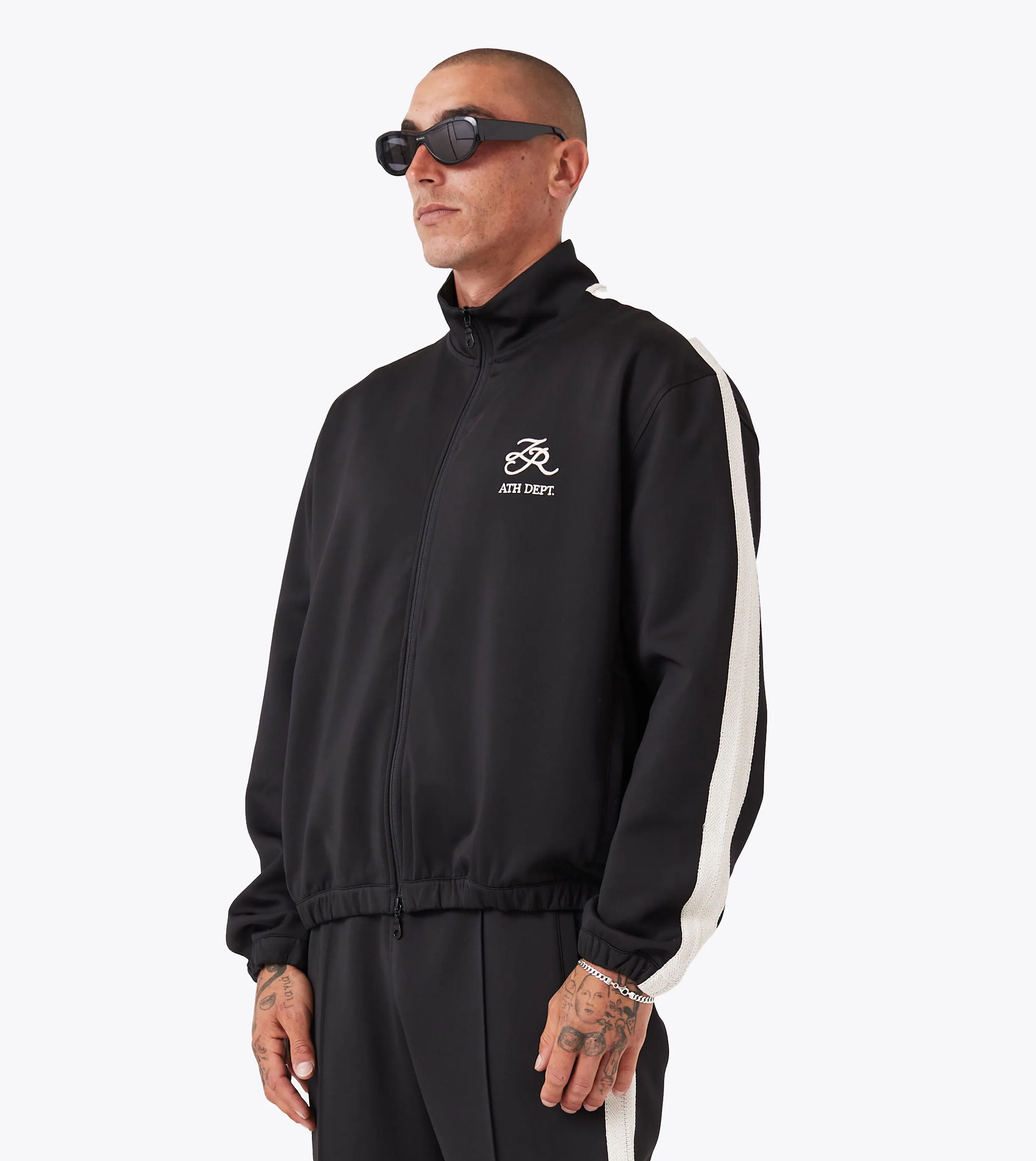 Training Track Jacket Black Sleek Layers