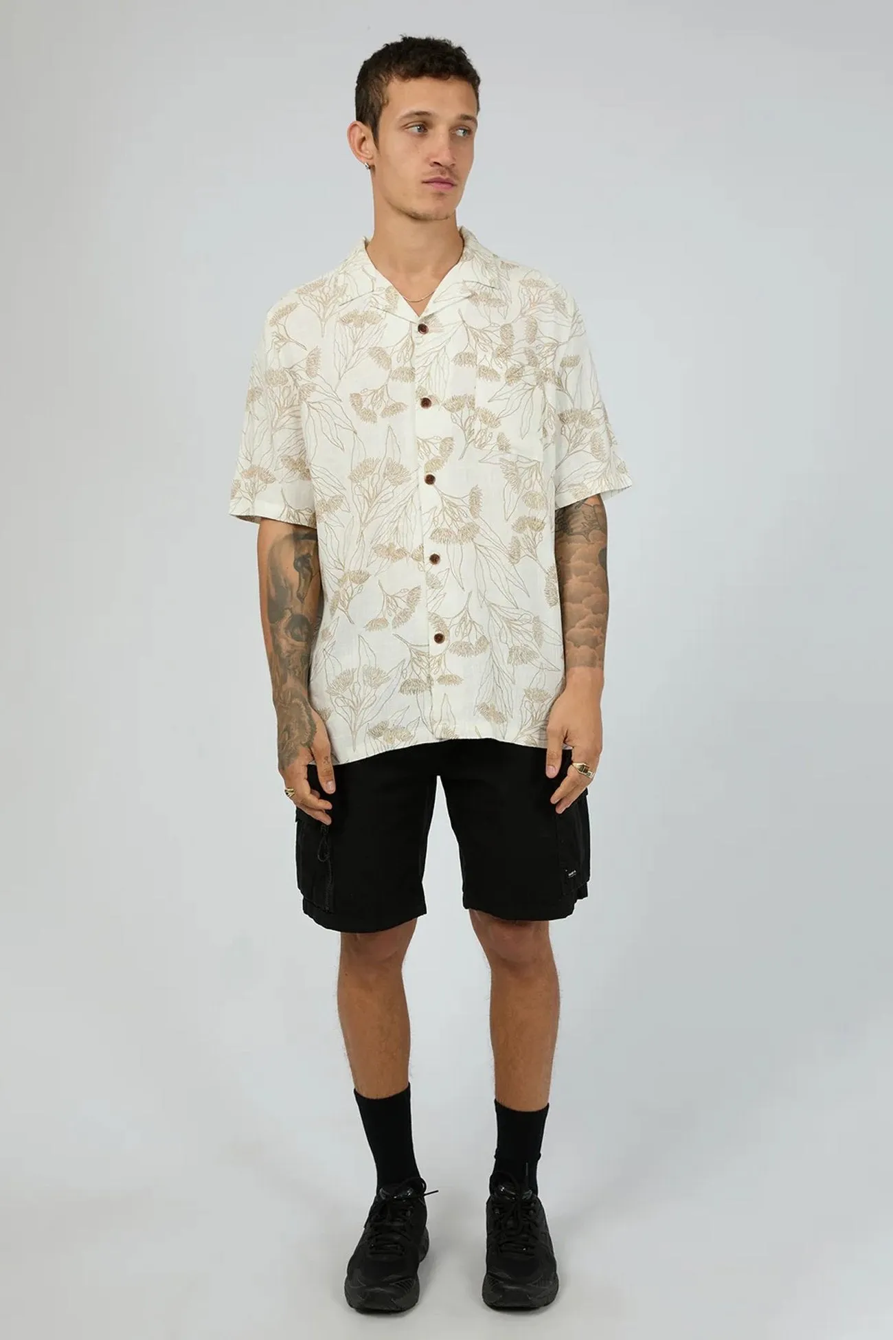 Native Short Sleeve Shirt Multicoloured brandable Versatile Design