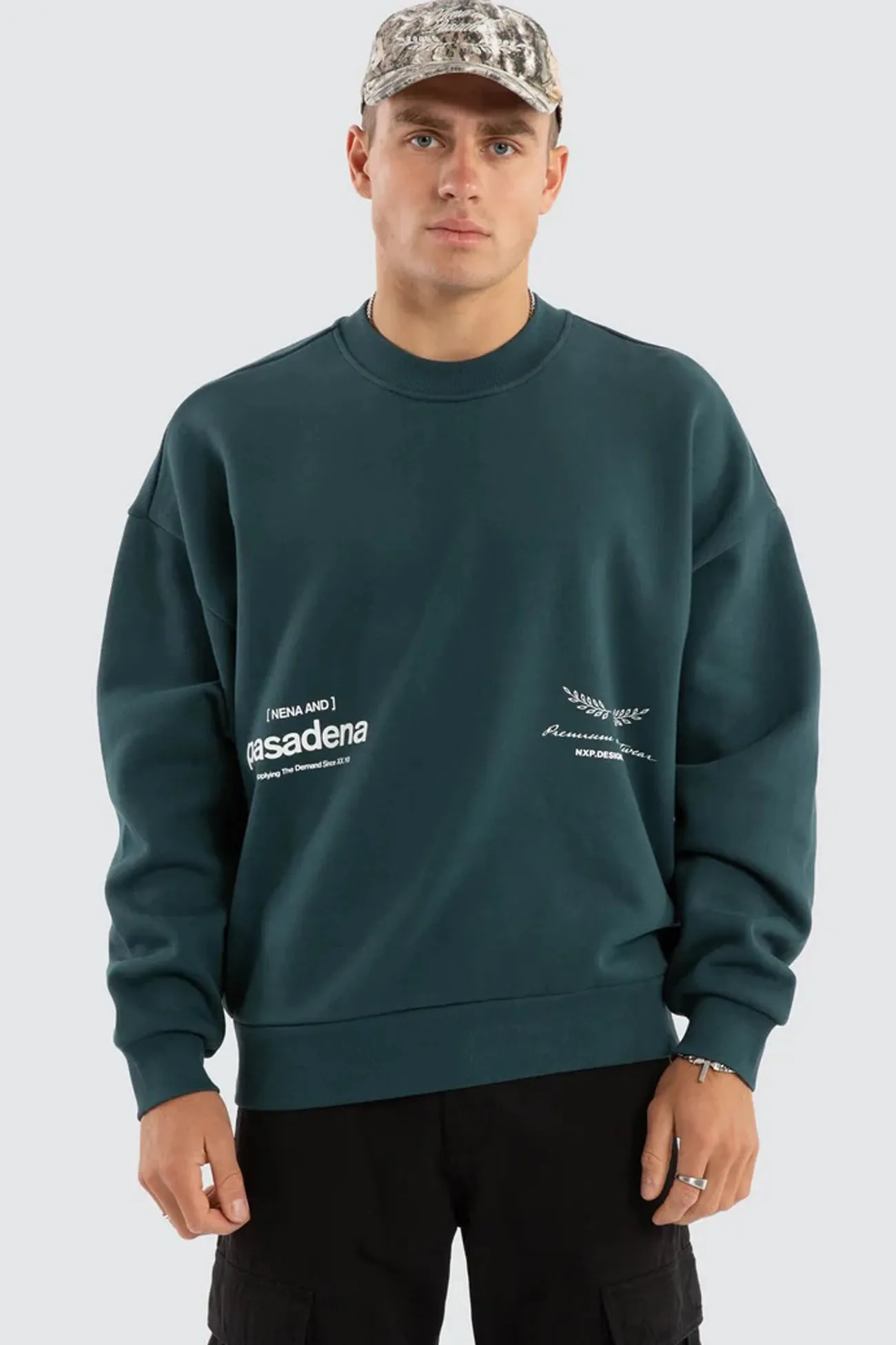 performance test Lectern Box Fit Sweater Sea Moss