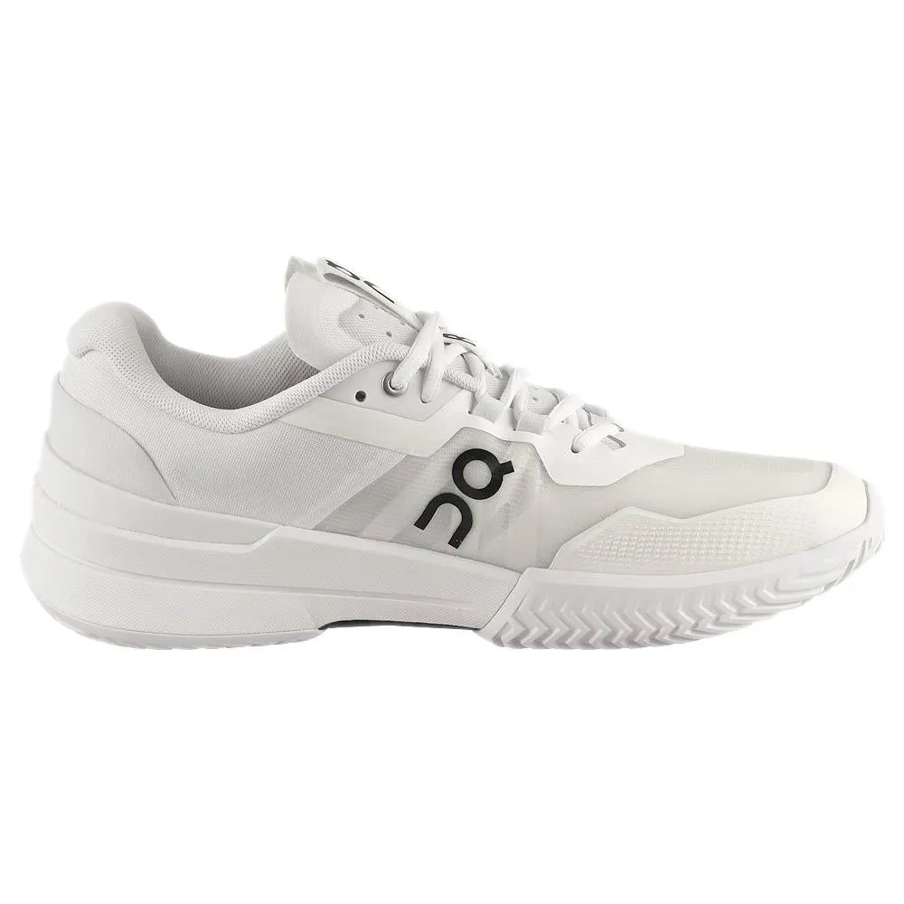 Stable base On Men's THE ROGER Pro 2 - All White