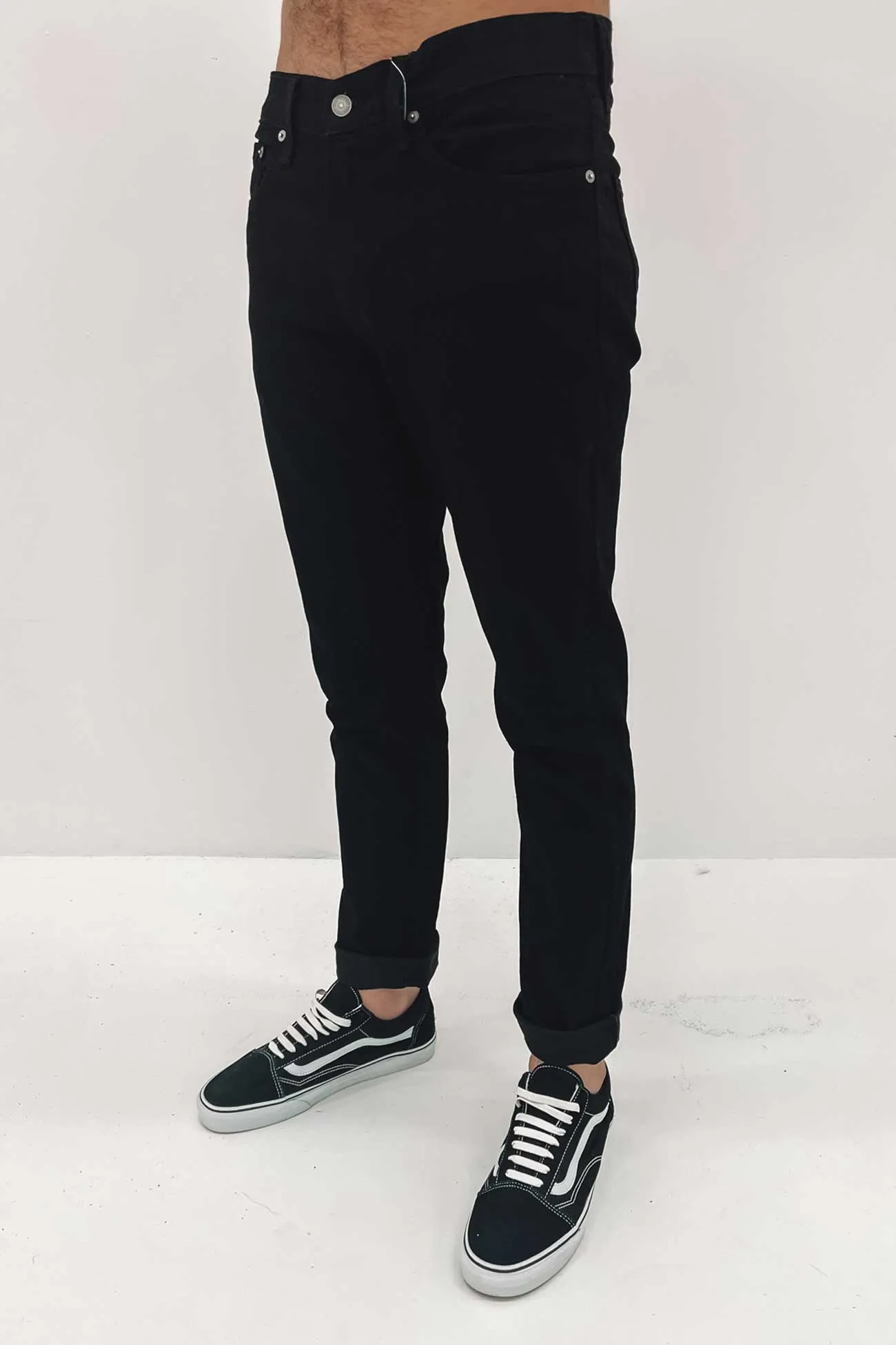 Comfortable Silhouette Classic Fit 511 Slim Jean Native Cali