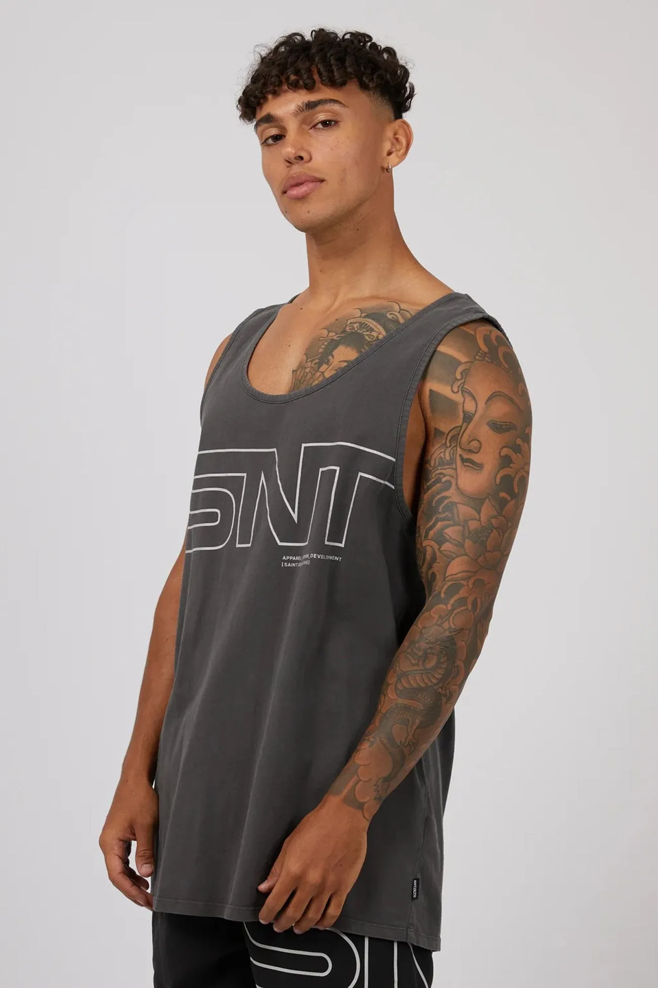 Link Singlet Washed Black Gentle Breeze