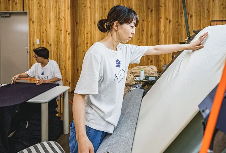 White super slub heavyweight Wakayama knit Tee FlexibleNeckline