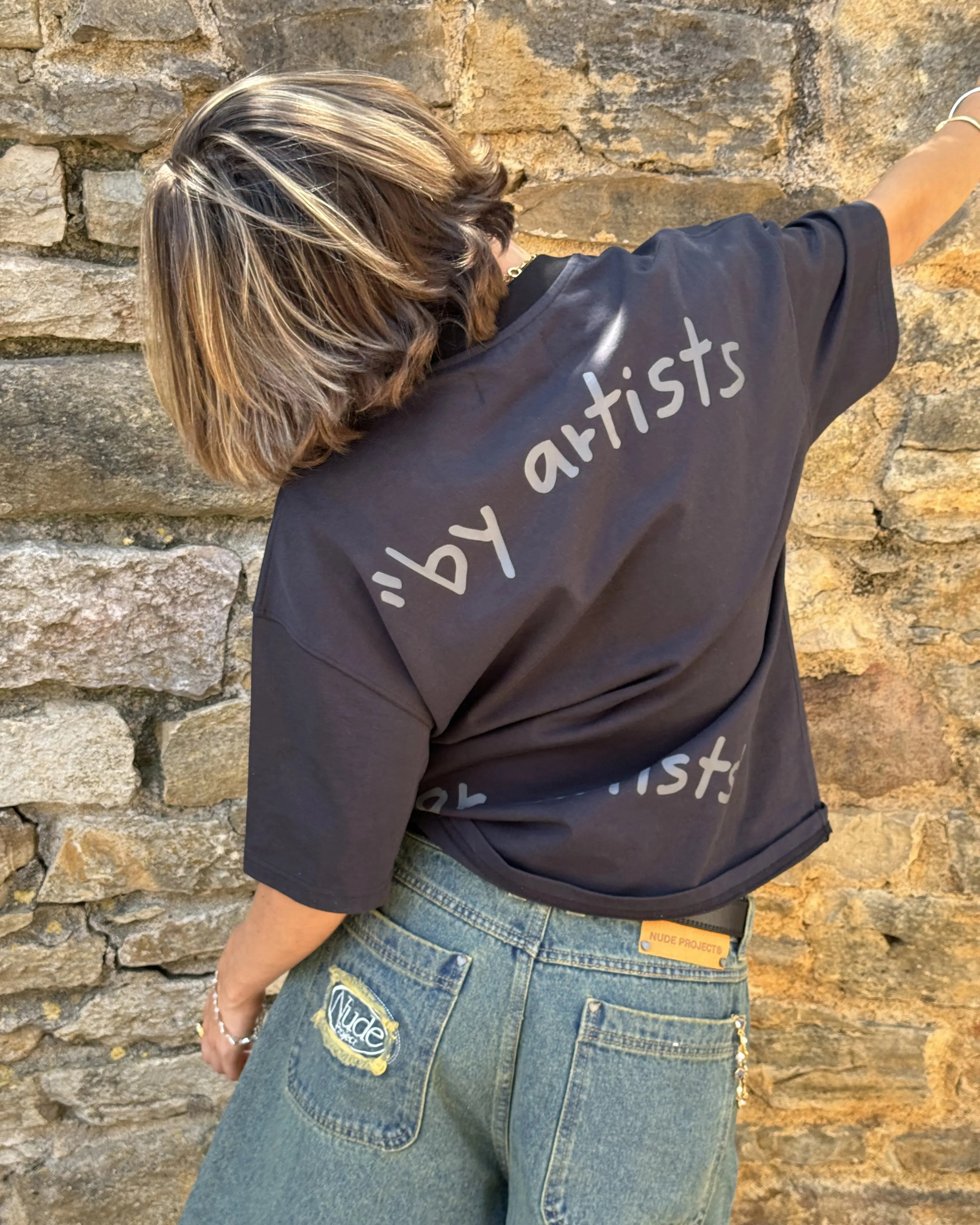 Minimalist Comfort Motto Tee Black