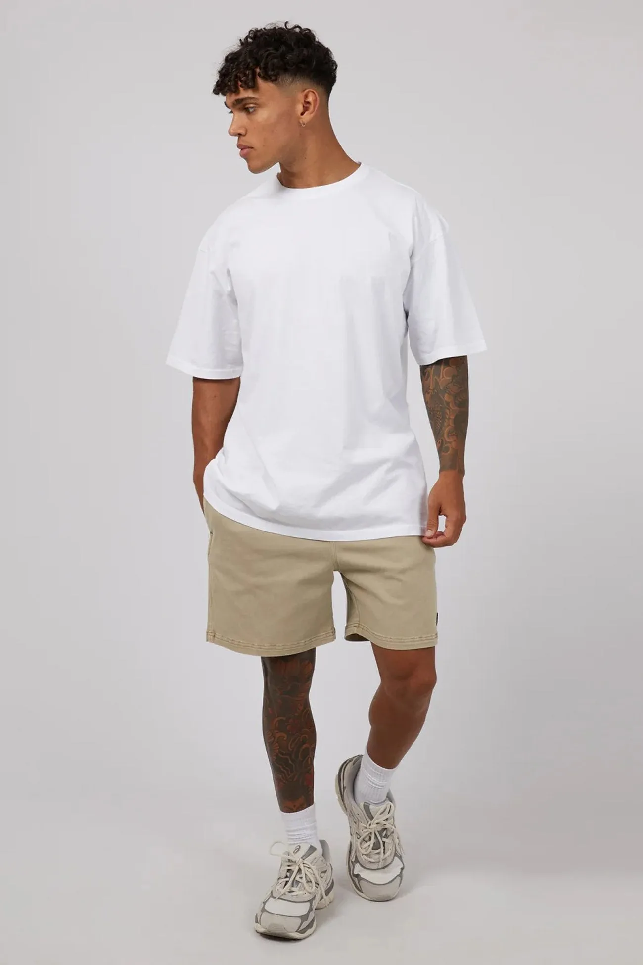 17" Twill Jogger Sand Unisex Design All Day