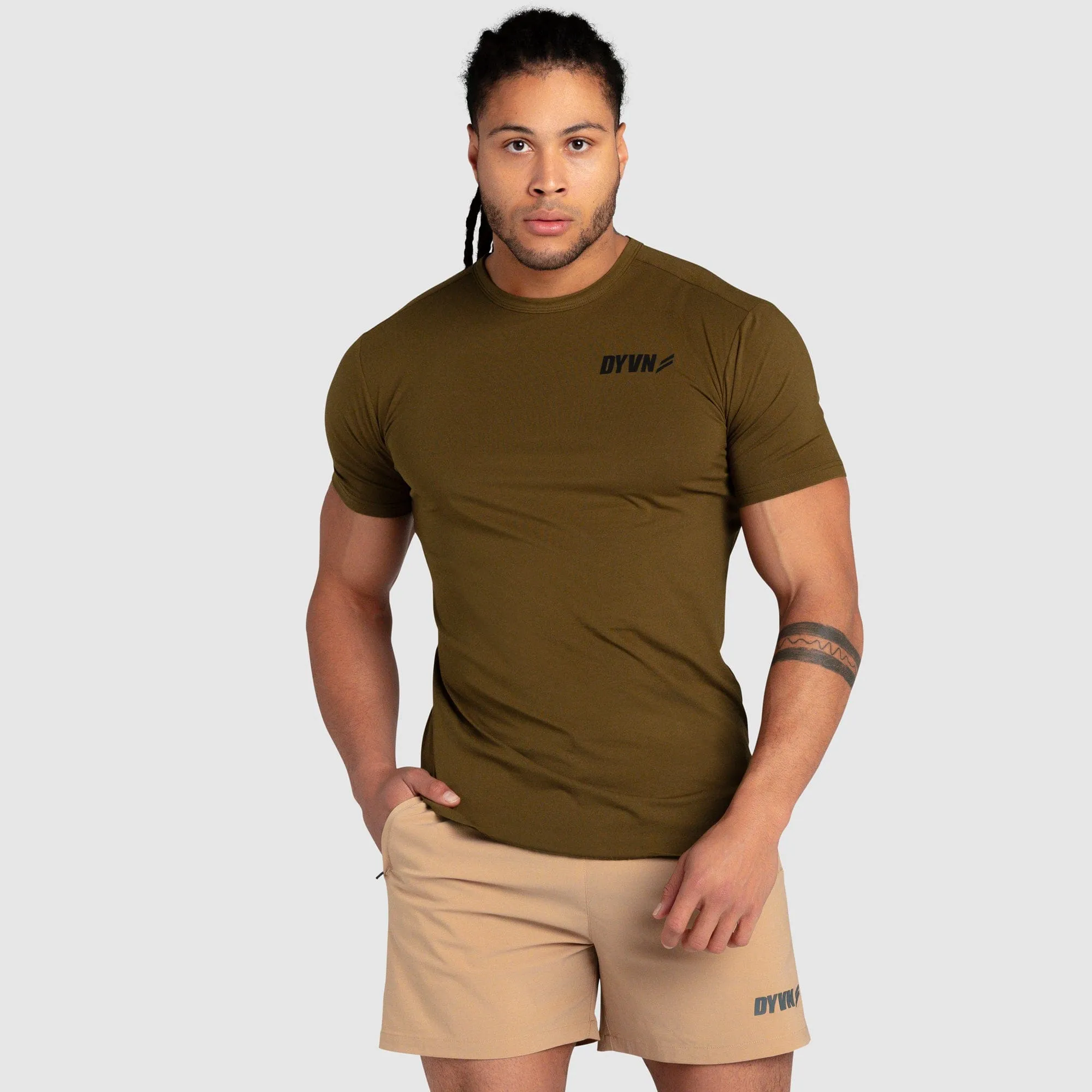 DYVN Drop Tee 'Minimal' - Military Olive Smart Comfort