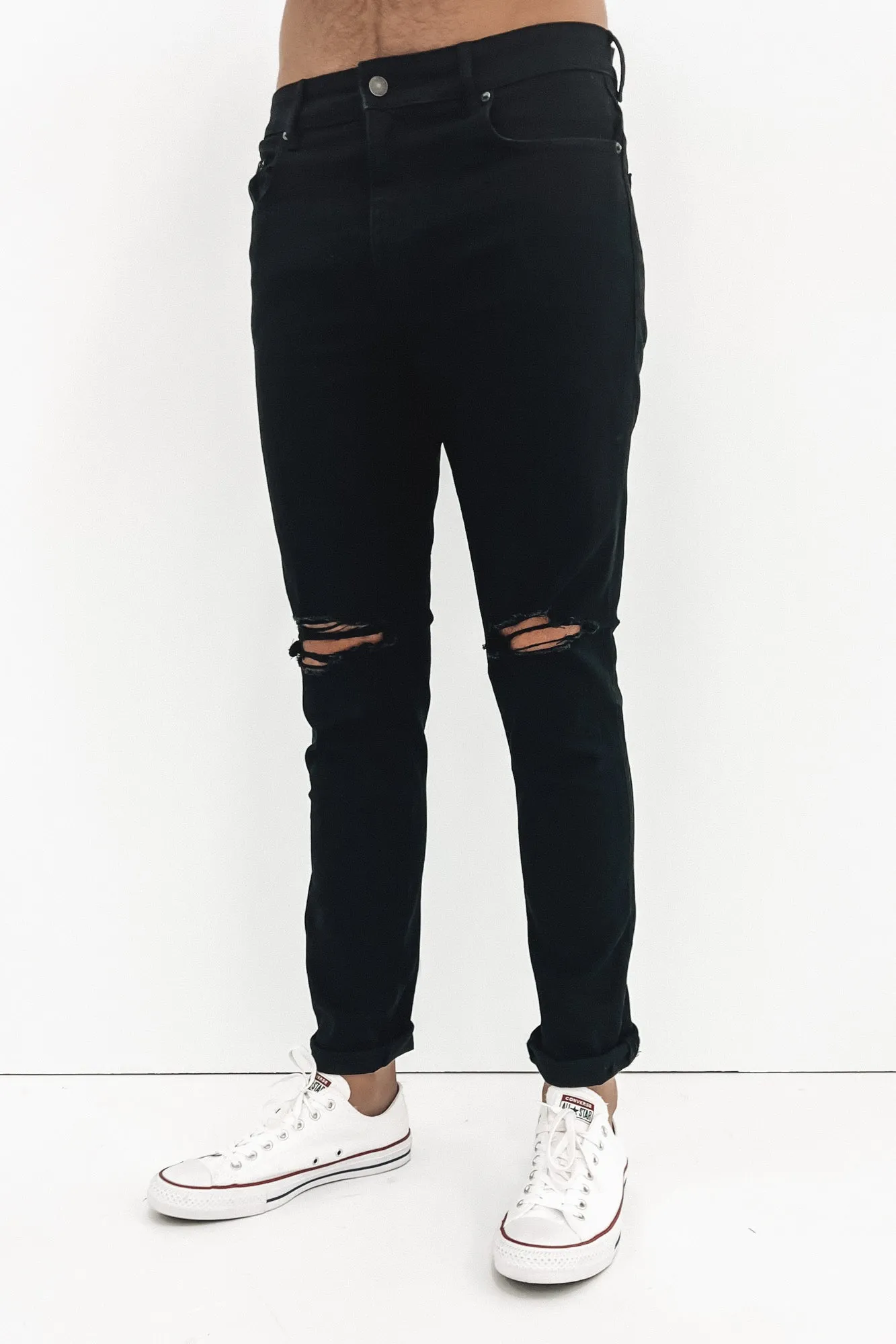 R2 Slim Jean Custom Destruct Date Night Casual Friday Teen Outfit Night Out Party Look