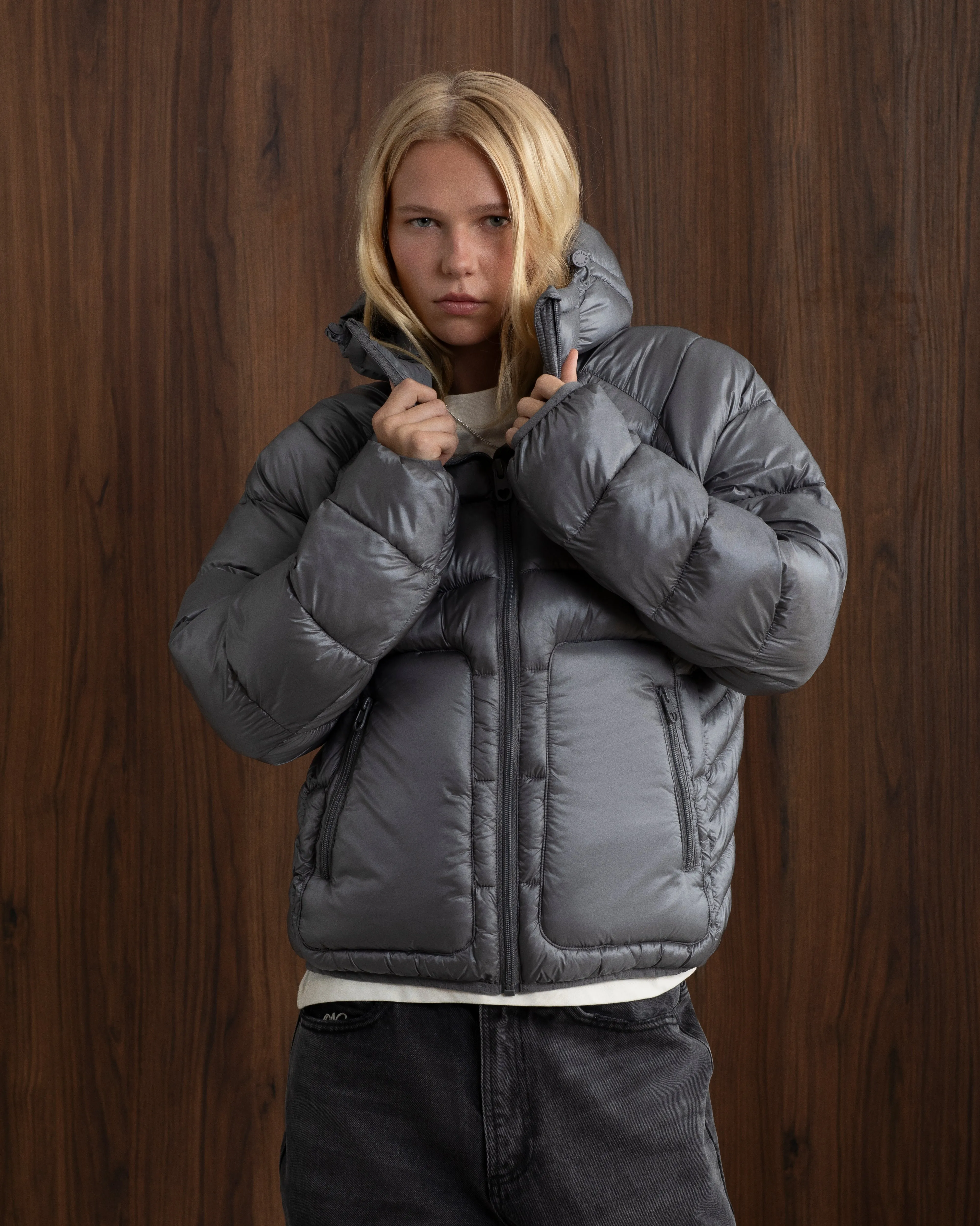 Smooth Zipper Track Breathable Membrane Iconic Puffer Jacket Grey