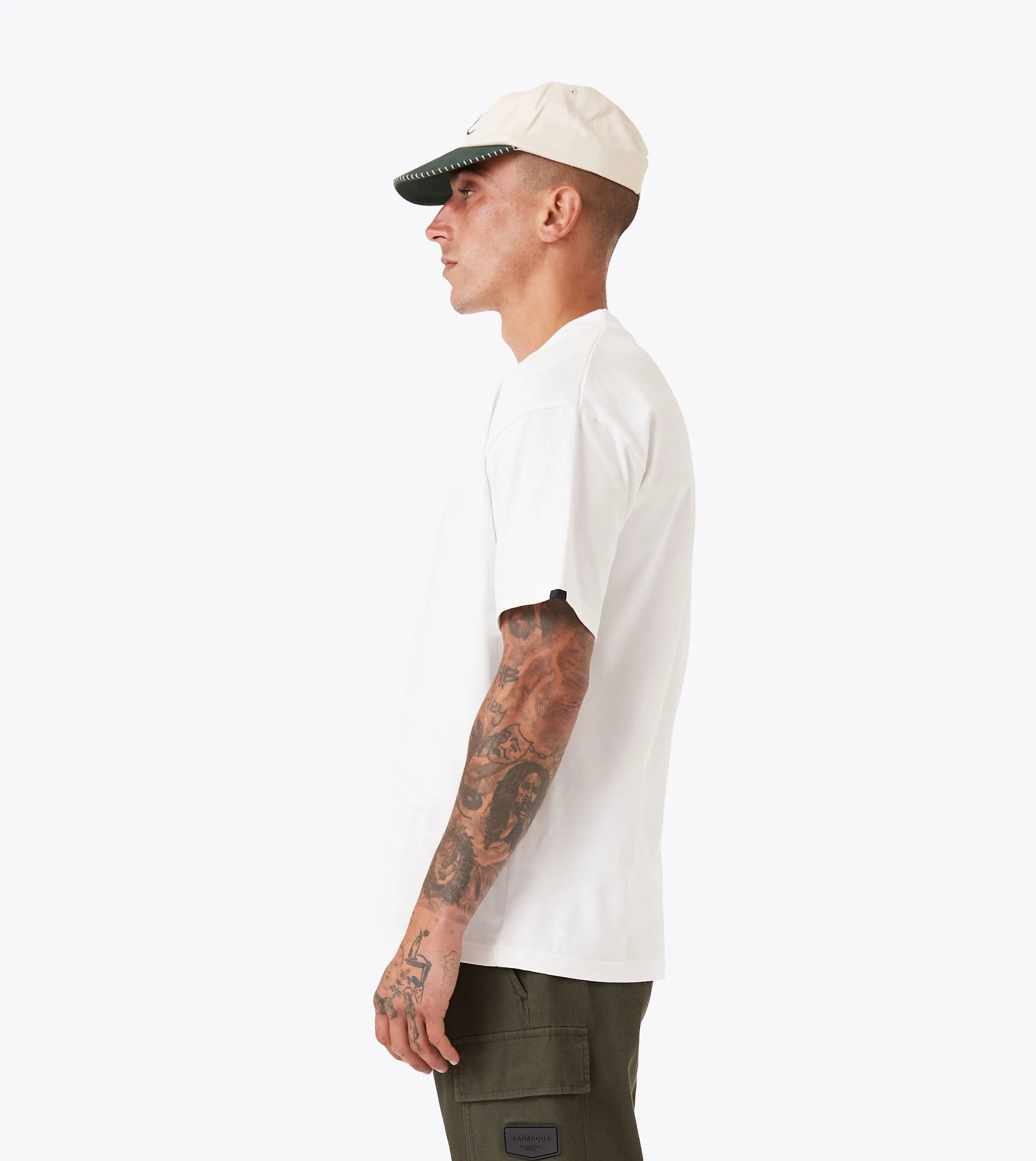 Casual Chic outdoor concert Forza Box Tee Vintage White